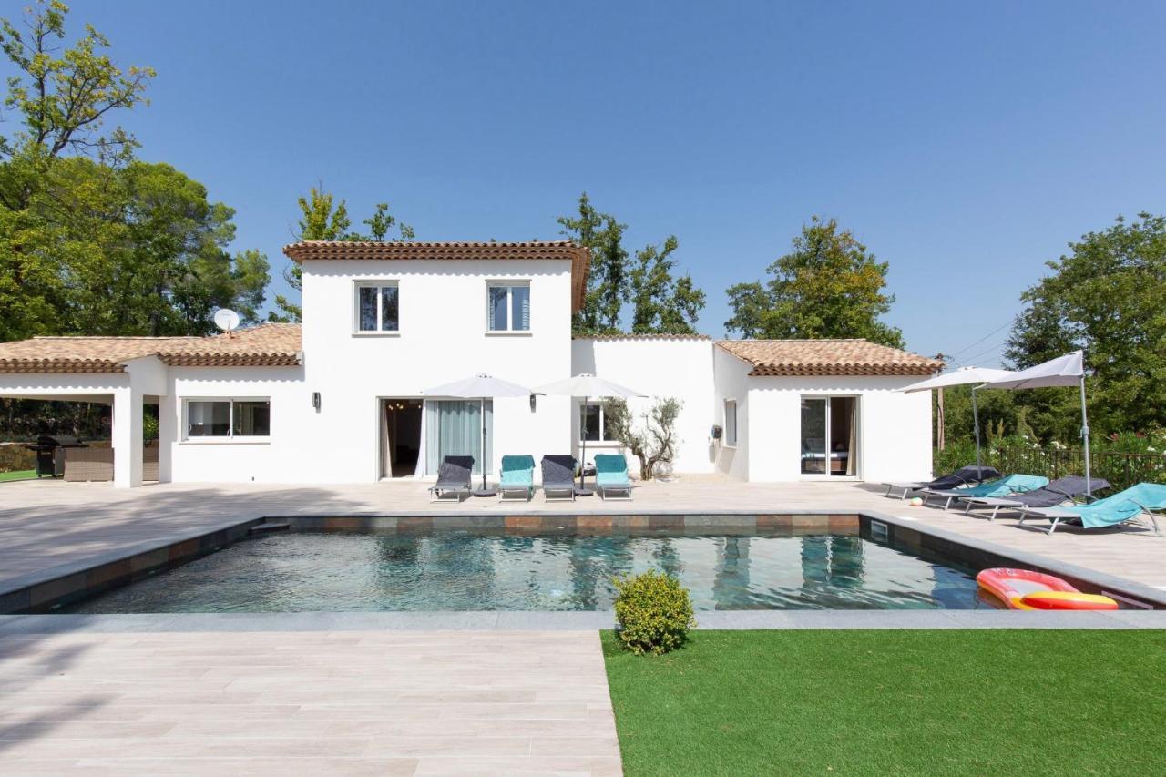 Superbe Villa Seillans La Grande Bastide Avec Piscine, Jardin, Climatisation Et Salle De Sport Luaran gambar