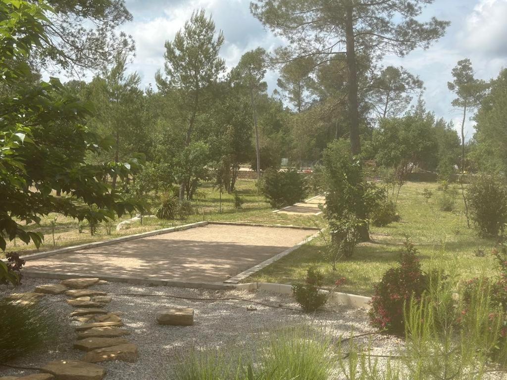 Superbe Villa Seillans La Grande Bastide Avec Piscine, Jardin, Climatisation Et Salle De Sport Luaran gambar